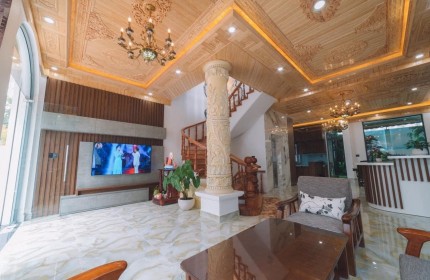 Cho thuê villa Phù Đổng Thiên Vương Phường 8 Đà Lạt 8 phòng ngủ