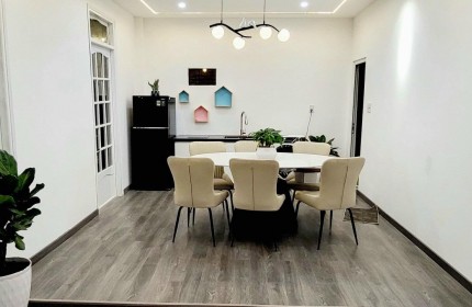 Bán nhà 3 mặt tiền hẻm 27 Lê Hồng Phong Đà Lạt 120m2 7ty5