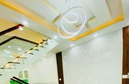 NHÀ GẦN SÂN BAY - VÀI PHÚT QUA BÌNH THẠNH GIÁ 4.X TỶ. DỌN VÀO Ở NGAY