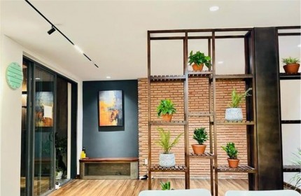 GIÁ 4.X TỶ.  NHÀ GẦN SÂN BAY - VÀI PHÚT QUA BÌNH THẠNH 45M2 DỌN VÀO Ở NGAY KHU VỰC TIỆN ÍCH