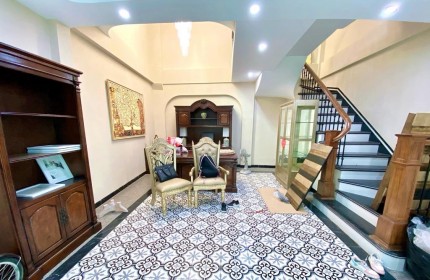 Bán nhà Nguyễn sơn, Ngọc Lâm, Long Biên, 78m, 5 tầng, MT=MH 5,8m LÔ GÓC.