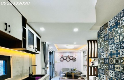 NHỈNH 5 TỶ MẶT TIỀN TÂN KỲ  TÂN QUÝ, TÂN PHÚ. NGANG 4M KHU VIP