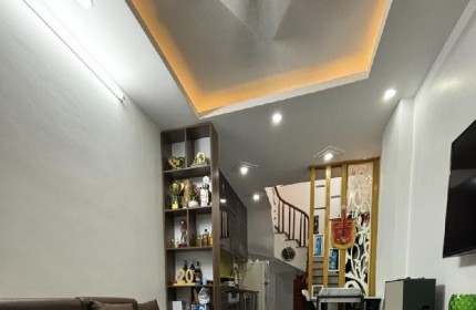 HIẾM VĂN PHÚ, HÀ ĐÔNG DT: 73M X 3 TẦNG GIÁ NHỈNH: 5 TỶ - 3 THOÁNG - DIỆN TÍCH LỚN - BAN CÔNG RỘNG.