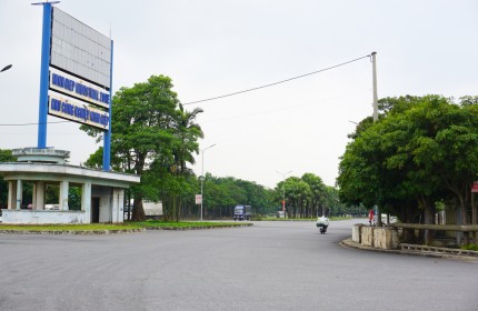 Chuyển nhượng 4000m2 đất cụm CN Ninh Hiệp, Gia Lâm. Lô góc 3mt