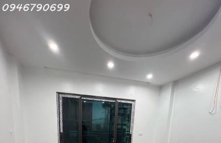 BÁN NHÀ TRƯƠNG ĐỊNH, 31M2, NHÀ ĐẸP Ở LUÔN, 5 TẦNG 3 NGỦ, ÔTÔ, NGÕ THÔNG, KINH DOANH, SĐCC