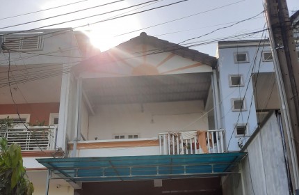 Cho thuê nhà 1 Trệt 1 Lầu 95m2 Bửu Hòa, gần cty Pouchen,đường trước nhà rộng 8m