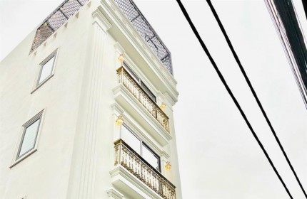 NHÀ ĐẸP - GIÁ ĐẦU TƯ Bán Nhà 5 Tầng 40m2 Thạch Bàn, Long Biên Ô TÔ NGỦ TRONG NHÀ