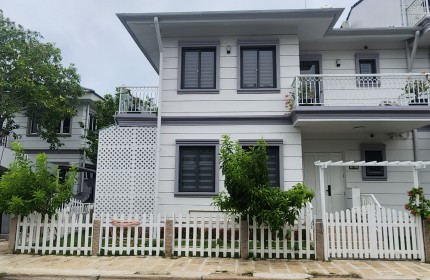 Chính chủ Tôi đang muốn bán 1 Biêt Thự -Khu Thủ Đức Garden Home .Gần Khu Van Phúc . 
29.9 tỷ thu về