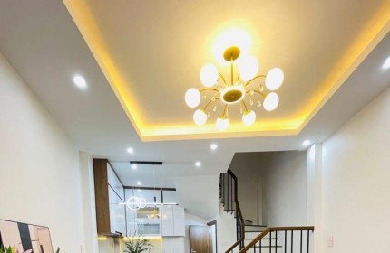 TRUNG TÂM HAI BÀ TRƯNG. 50M RA MẶT PHỐ- SỔ ĐỎ NỞ HẬU. DT57M - GIÁ 8.6 TỶ.