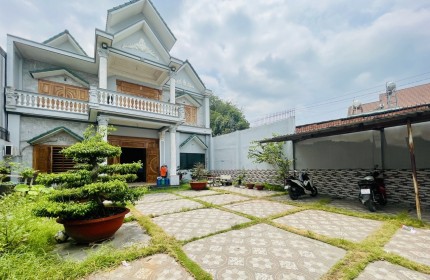 Bán Nhà 350m2 Ngay Chợ Xuân Thới Thượng-Rẻ Quá Chỉ 8 Tỷ 5 Ngang 13m