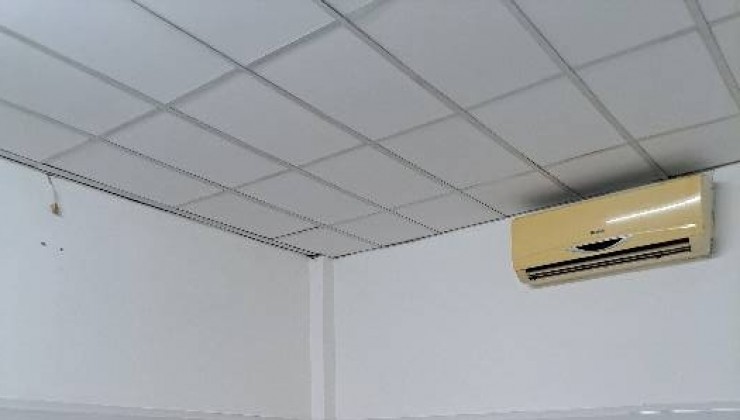 Bán nhà Cống Lở, P 15, Tân Bình. DT: 33.6m2 x 2 tầng (3.2 x 10.5). Giá 2.88 tỷ TL nhẹ