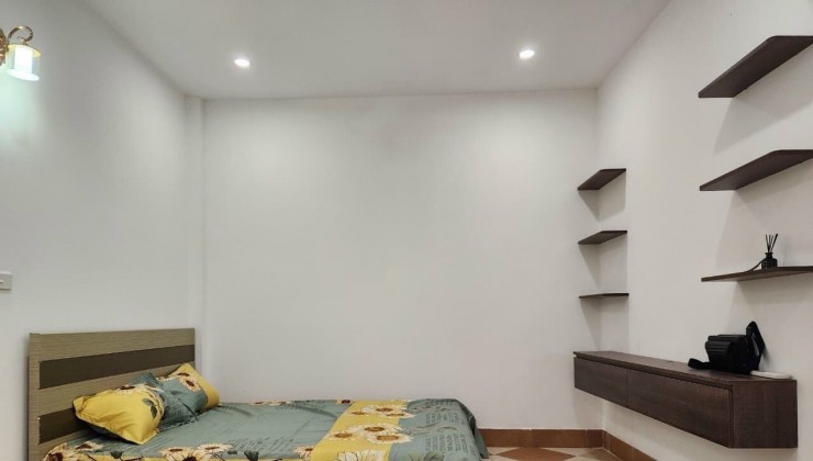 SIÊU HIẾM BẮC TỪ LIÊM 40M2 C4 MT4M Ô TÔ ĐỖ CỬA - LÔ GÓC - KINH DOANH, AN SINH ĐỈNH. HƠN 4 TỶ