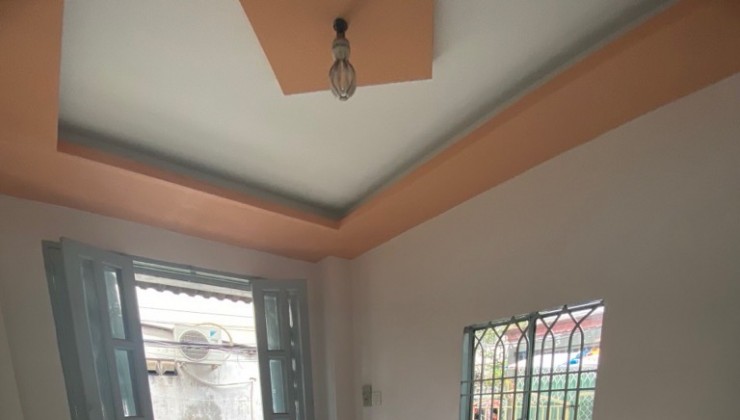 NHÀ 2 TẦNG - 40M2 - XE HƠI VÀO NHÀ - NGAY NGÃ TƯ BỐN XÃ, BÌNH TÂN - GIÁ 3.7 TỶ