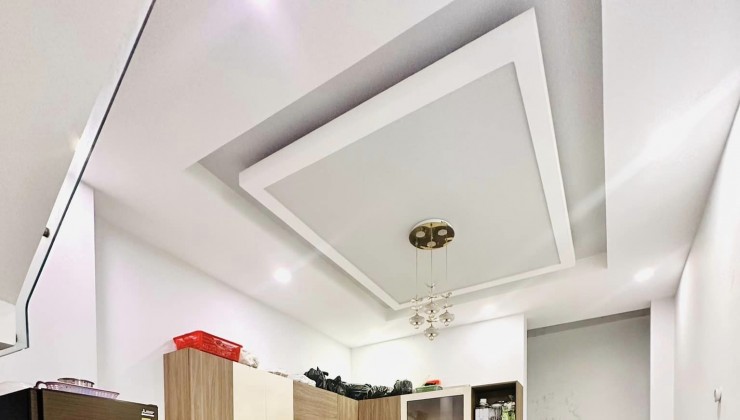 NHÀ MỚI Ở NGAY - 5 TẦNG BTCT - HẺM 5M - NGAY CẦU HẬU GIANG - PHƯỜNG 11 - QUẬN 6 - 43M2 - CHỈ 6 TỶ