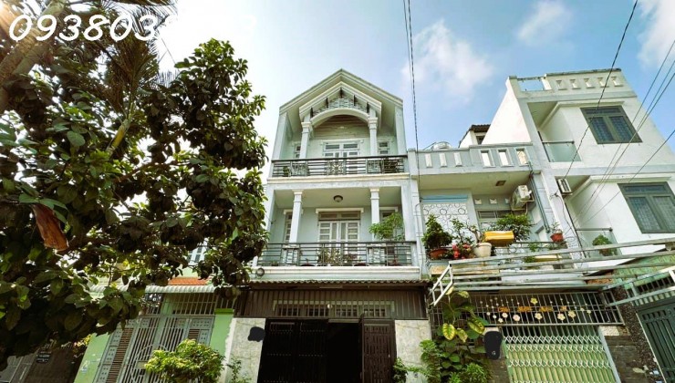 Bán ngôi nhà HXH Q.12 căn nhà 3 Tầng. 80m2. giá bán Nhỉnh 4 Tỷ