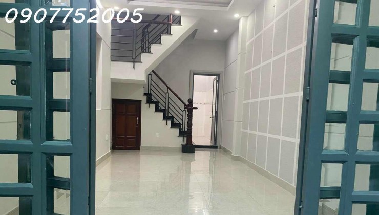 MẶT TIỀN 6M - KHU VIP HIỆP PHÚ - NGỘP BANK GIẢM SÂU