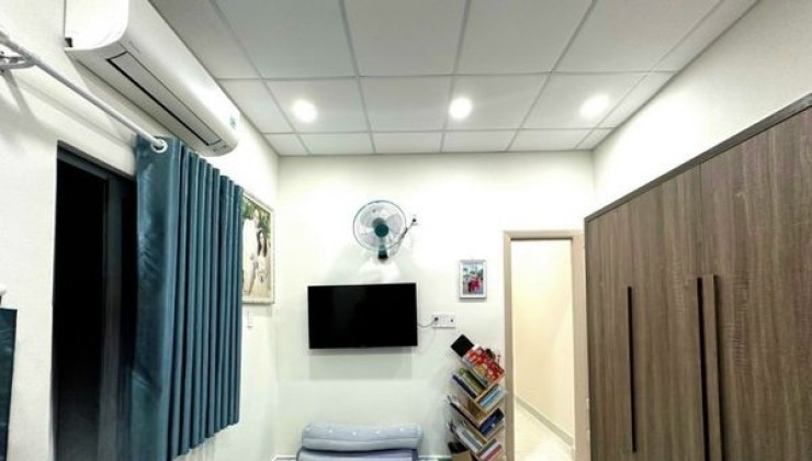 Bán nhà mặt tiền. Bình tân. giá chỉ 6.99 tỷ TL