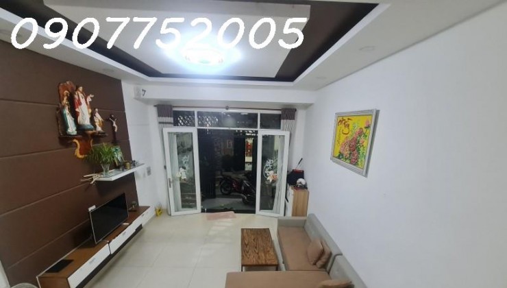 NHÀ ĐẸP Ở NGAY - GẤP BÁN - 65M2 CHỈ HƠN 5 TỶ