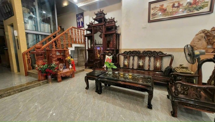 NHÀ RẤT ĐẸP - GIÁ 6.8 TỶ -ĐƯỜNG XE HƠI- PHẠM VĂN ĐỒNG – HBC -THỦ ĐỨC