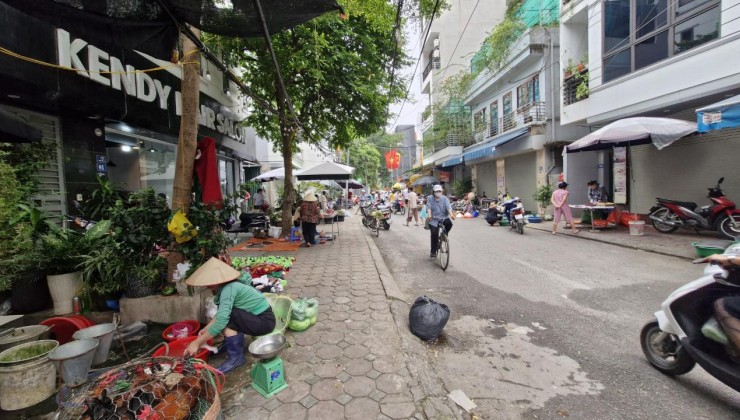 BÁN NHÀ PHÂN LÔ KIM MÃ TẦNG 1 KINH DOANH ĐỈNH MẶT TIỀN KHỦNG OTO TRÁNH 33M2 CHỈ 3,5 TỶ
