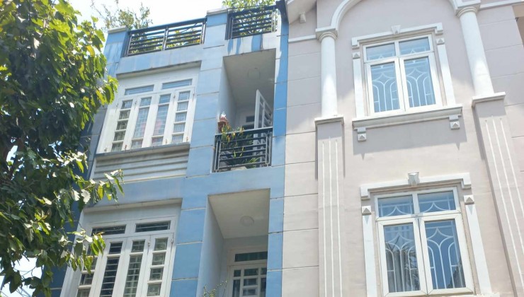 NHÀ CẠNH ĐƯỜNG NGUYỄN DUY TRINH, PHÚ HỮU. Q9. NGANG 4 DÀI 15 CN 58,6M2 GIÁ 6 NHỈNH TỶ  CÒN TL.