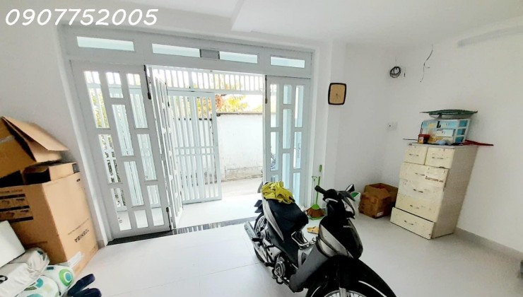 85M2 ĐẤT - MẶT TIỀN LINH XUAN - HXH- KD ĐỈNH