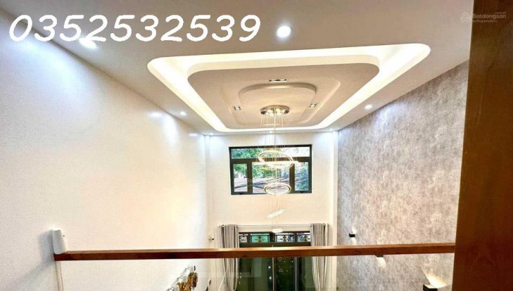 Bán Nhà 3Lầu full nội thất Cao Cấp (xây ở) ôtô 7 chỗ đổ trong nhà đường Nguyễn Thượng Hiền