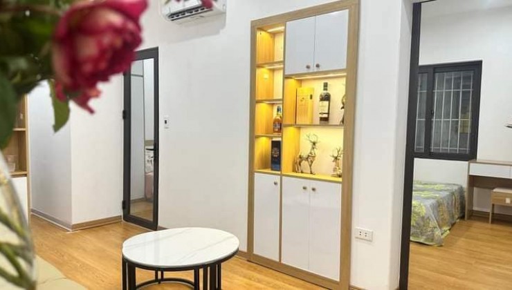 GIÁ HƠN 1 TỶ NHÀ TẬP THỂ TẦNG 2 DT;45M2 x 2 P NGỦ + FUN NỘI THẤT ĐẦY ĐỦ KHÁCH VỀ Ở LUÔN.
