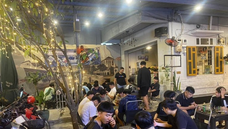 Cần sang gấp quán cafe góc mặt tiền đường Kha Vạn Cân, phường Linh Đông, Thủ Đức