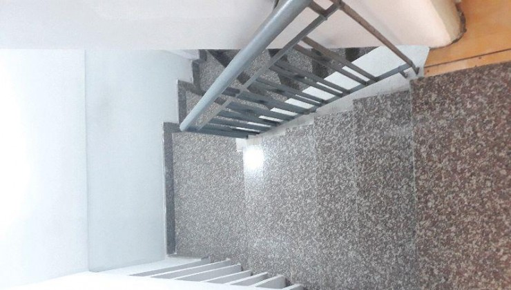 Bán nhà đường Ba Tháng Hai, quận 10, 36.7m2, hẻm 4m sát mặt tiền, 4 tầng, 9 tỷ