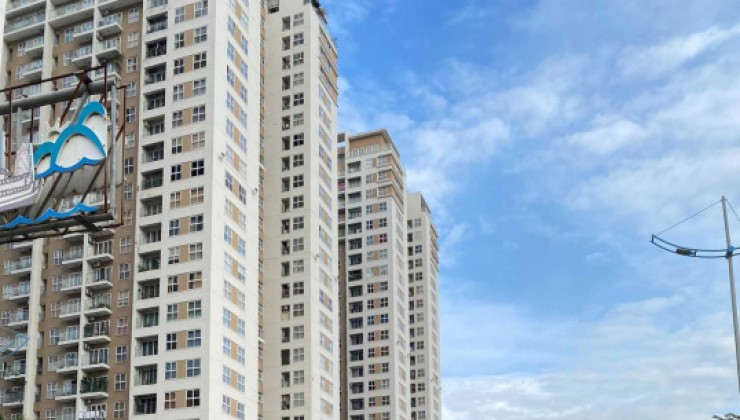 Bán 1600m2 đất thương mại, dịch vụ