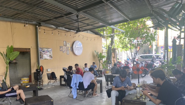 Cần sang gấp quán cafe góc mặt tiền đường Kha Vạn Cân, phường Linh Đông, Thủ Đức