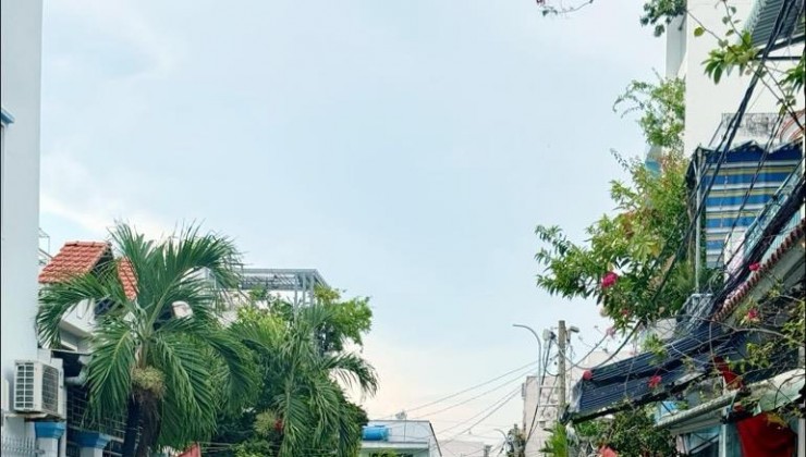Bán nhà gần đường Bình Trị Đông, Bình Tân,  44m2, 2tầng, hẻm xe tải, giá chỉ nhỉnh 3 tỷ