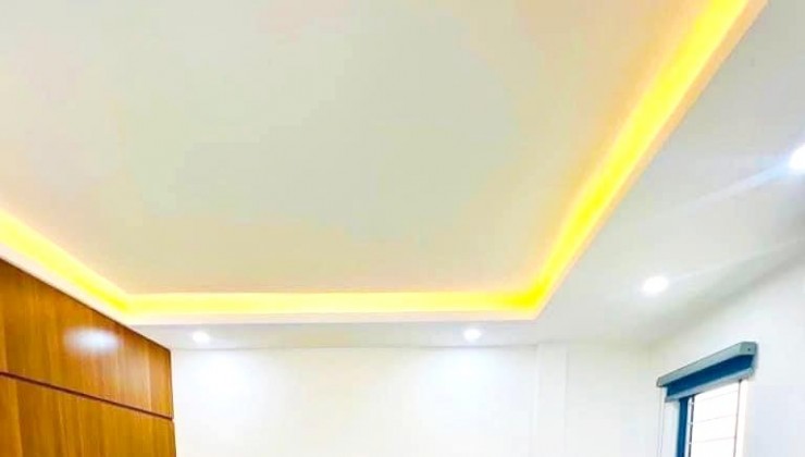 ĐÀO TẤN - BA ĐÌNH - 46m2 x 5Tầng - MT 4,5m- KD- NGÕ THÔNG- LÔ GÓC - Nhỉnh 9 TỶ