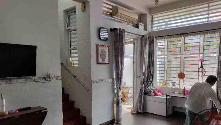 Bán nhà Đông Hưng Thuận 2, Tân Hưng Thuận, Q12, 80m2, 3 tầng, Chỉ 5.82 Tỷ TL