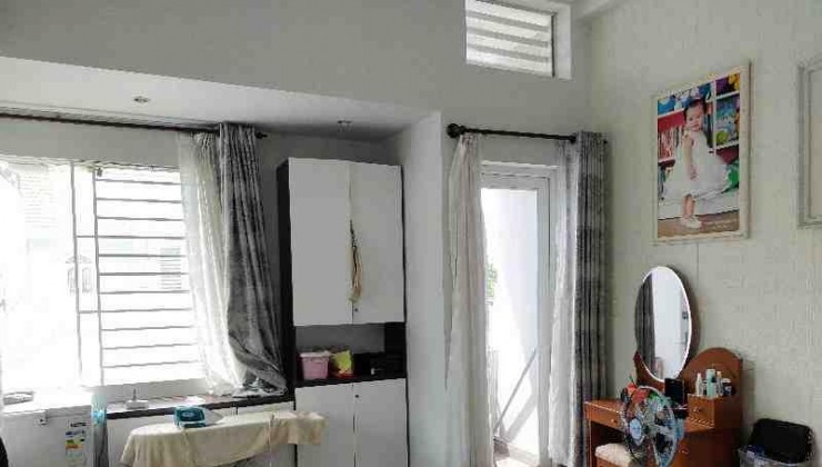 Bán nhà Đông Hưng Thuận 2, Tân Hưng Thuận, Q12, 80m2, 3 tầng, Chỉ 5.82 Tỷ TL