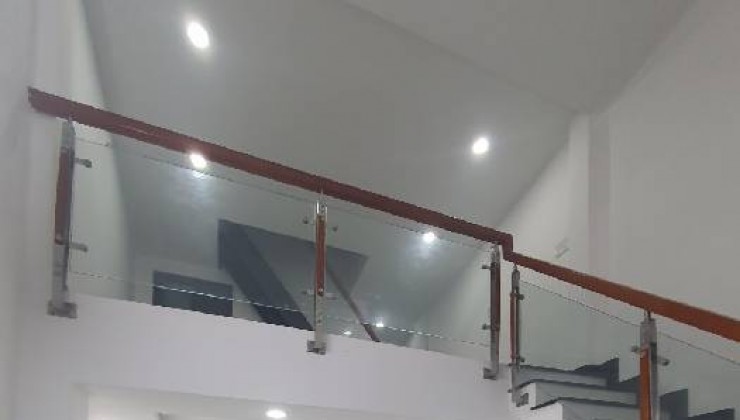 Nhà Bán P11 Trần Văn Đang 50m2 , 3 Tầng BTCT , nở hậu , nhà đẹp , đã hoàn công Giá  5 tỷ 990