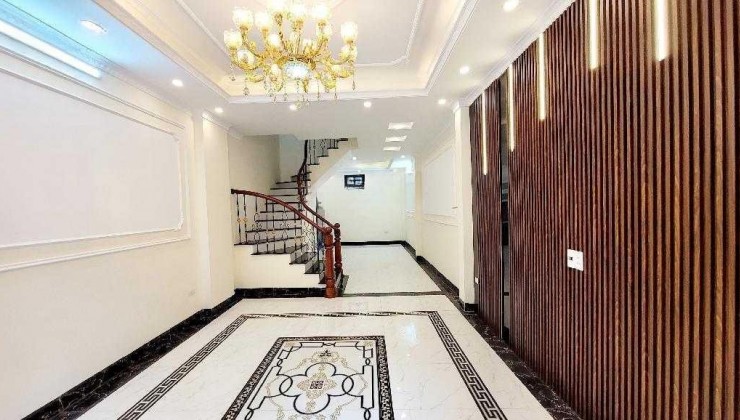 Siêu Hiếm!! Bán nhà Di Trạch, cạnh Vành đai, Ngõ THÔNG, 37m2 _ 3.3 tỷ.