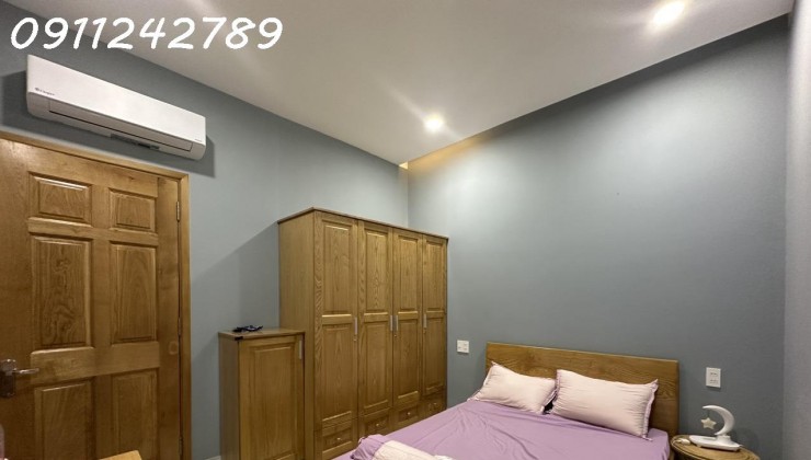 [PHÚ HỮU, QUẬN 9 GẦN Q2] BÁN NHÀ 4 TẤNG ĐƯỜNG NHỰA 10m, XE HƠI 7 CHỖ VÀO NHÀ, SỔ RIÊNG HOÀN CÔNG, GIÁ CỰC TỐT