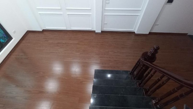 BÁN NHÀ  ĐINH THÔN, 70M2, 5 TẦNG GIÁ 8 TỶ. LIÊN HỆ 0931550333