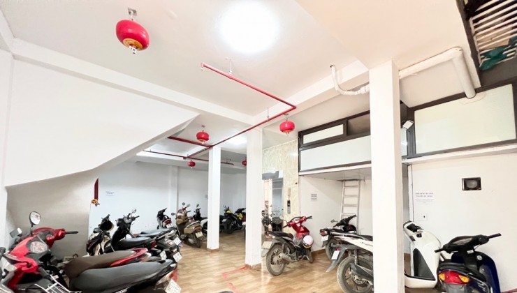 CCMN 8 tầng Trân Triều Thanh Xuân 81m. Mt8,5m . 15,5 tỷ