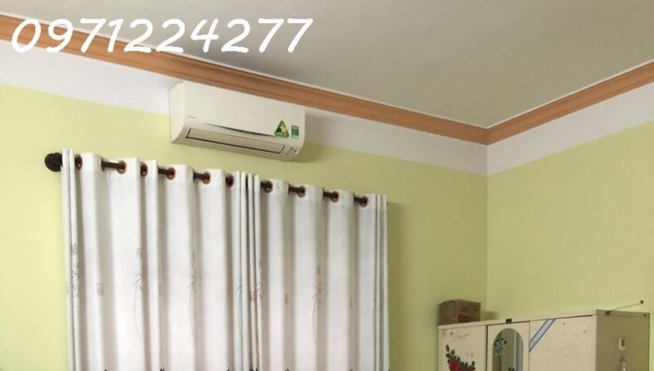 CẦN BÁN GẤP - NHÀ MẶT TIỀN ĐƯỜNG SỐ 8 - HIỆP BÌNH CHÁNH - DT=150M2  ( 6 X 25 ) 4 TẦNG - HOÀN CÔNG