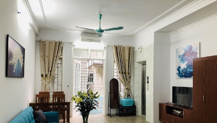 NHÀ ĐỘI CẤN -  KINH DOANH HOMESTAY HOẶC AIRBNB - 4 PHÒNG NGỦ, NỘI THẤT CAO CẤP, CÓ THANG MÁY