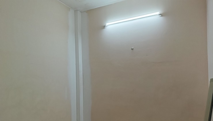 Bán Nhà Tân Thới Hiệp Giá Rẻ 3.2 Tỷ -Hẻm 6M-2 Tầng-40m2 2PN 2WC Quận 12