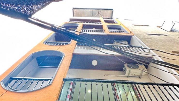 Bán CCMN phố Minh Khai , 6 tầng, thang máy , 10 phòng khép kín