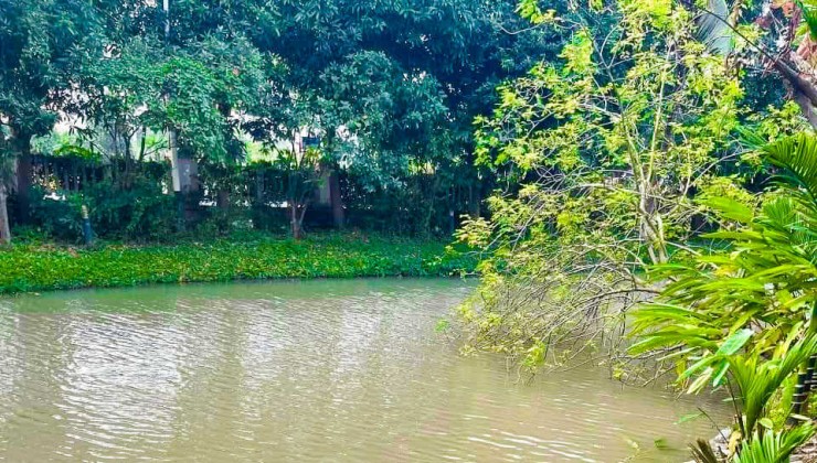 Đẳng cấp biệt thự Vin riverside, Việt Hưng rộng 400m, view sông, ở thoáng an ninh, 100 tỷ