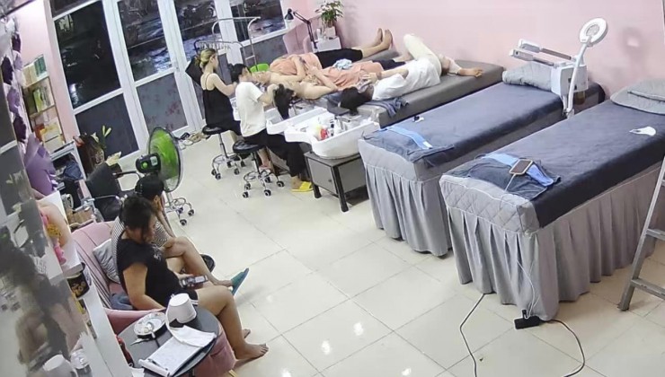 Sang nhượng cửa hàng spa Kiot dưới chân chung cư  Địa điểm : Kđt Thanh Hà - Hà Đông - Nà Nội