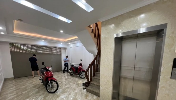 Bán nhà Hoa Bằng, Cầu Giấy, phân lô, ô tô tránh, văn phòng, 40m2, 13.2 tỷ