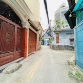 Nhà sát hẻm xe hơi Phạm Văn Hai, P3, Tân Bình đúc 3 Lầu
