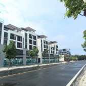 Nhà  5 tầng ven biển Tuy Hòa, 2 MT đường ,sổ riêng,Chỉ thanh toán 30%, NHHT 70%,lãi 0%